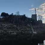 Hétvégi ház Isla Del Burguillo *