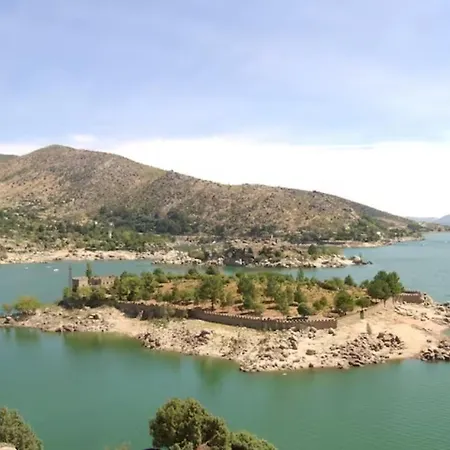 Country house Isla Del Burguillo