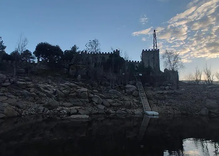 Летний дом Isla Del Burguillo *